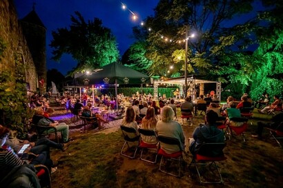 Borrel Noten:  23 juli t/m 23 augustus